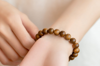 Cách Phân Biệt Tuổi Trầm Hương: